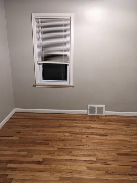 Photo - 1261 E Chesterfield St