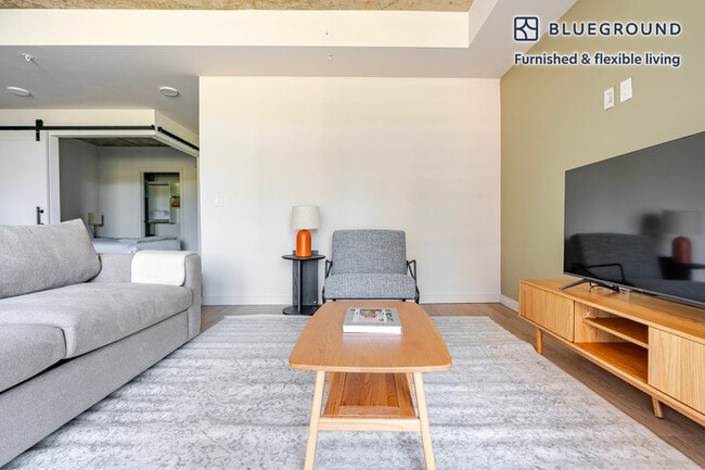 Photo - 3030 Potomac Ave Unit FL3-ID1026