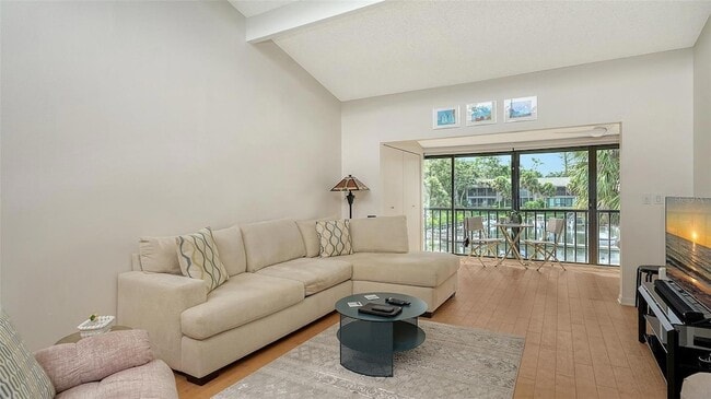 Photo - 1611 Clower Creek Dr Unit HA237