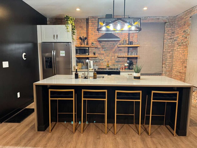 Photo - 59 E Russell St Unit ID1265648P