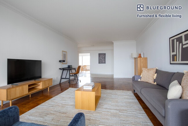 Photo - 985 5th Ave Unit FL24-ID1404