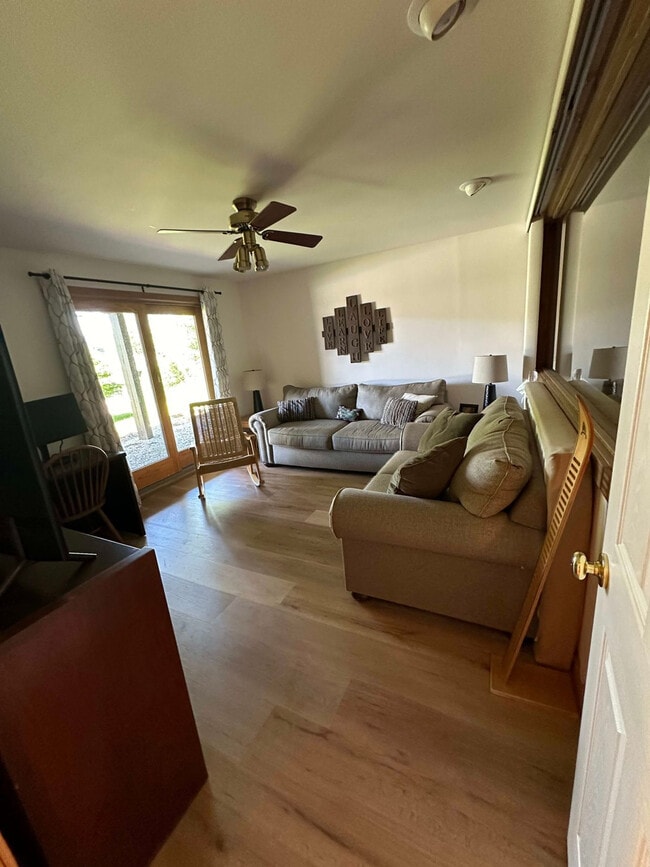 Photo - 3A Black Pine Unit ID1261564P