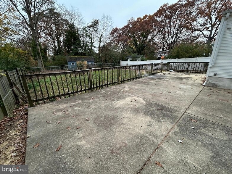 Photo - 46627 Yorktown Rd