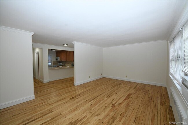 Photo - 590 Bedford Rd Unit 7