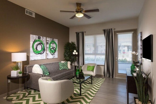 Photo - 1107 N Fair Oaks Ave Unit ID1320423P