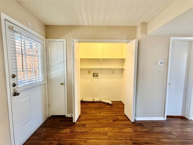 Photo - 1251 Dallas Dr