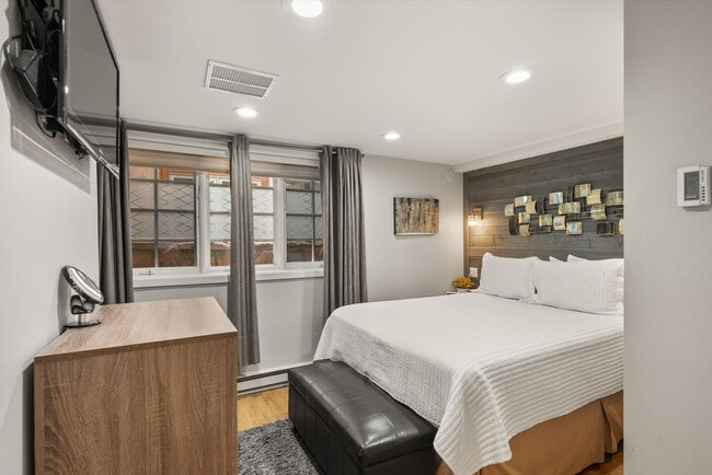 Photo - 711 S Galena St Unit ID1339911P