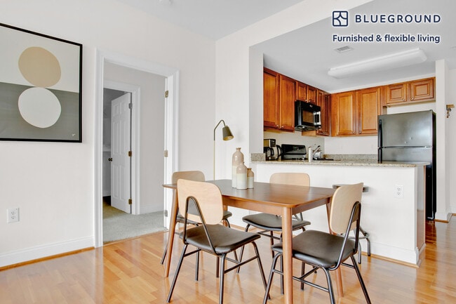 Photo - 770 5th St NW Unit FL11-ID535