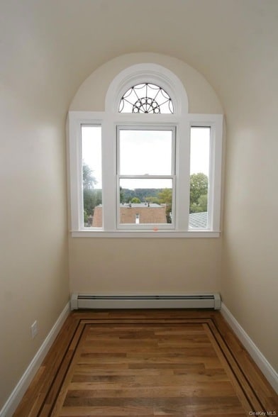 Photo - 385 Palisade Ave Unit 3