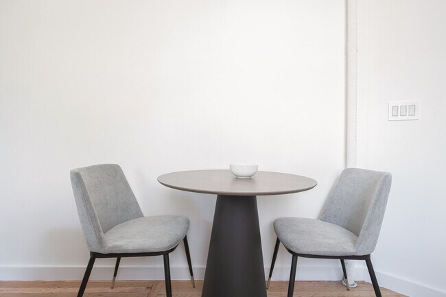 Photo - 363 W 17th St Unit FL2-ID2017