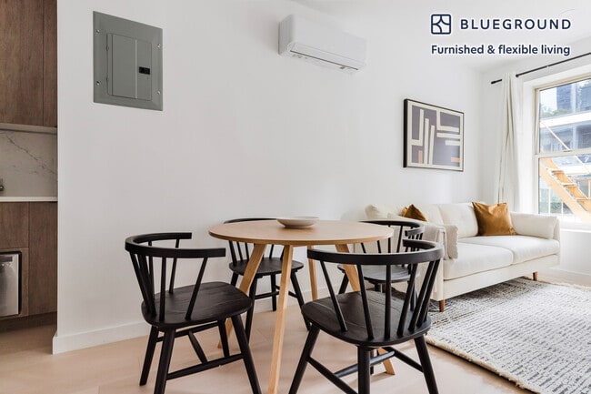 Photo - 246 E 53rd St Unit FL2-ID2126