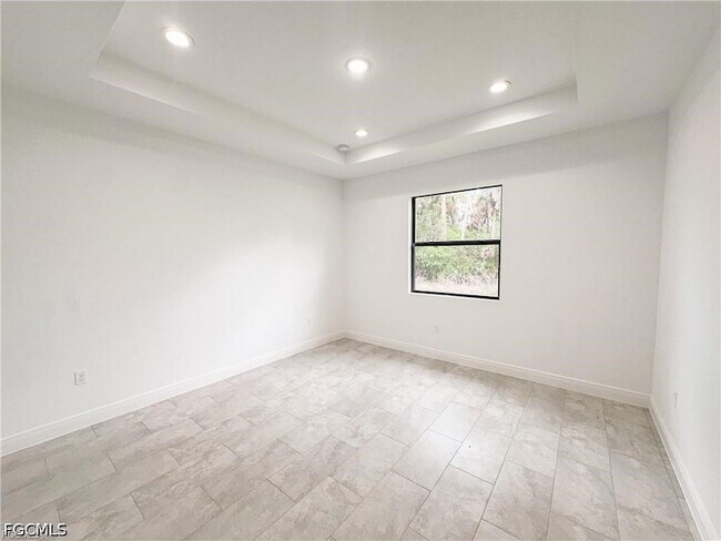 Photo - 1269 Argosy Rd