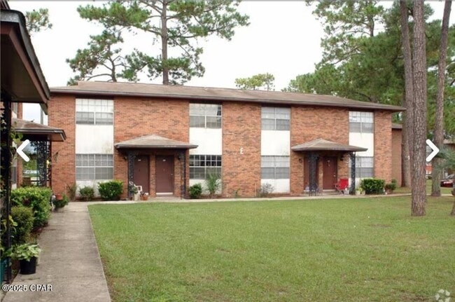 Building Photo - 201 E 25th St