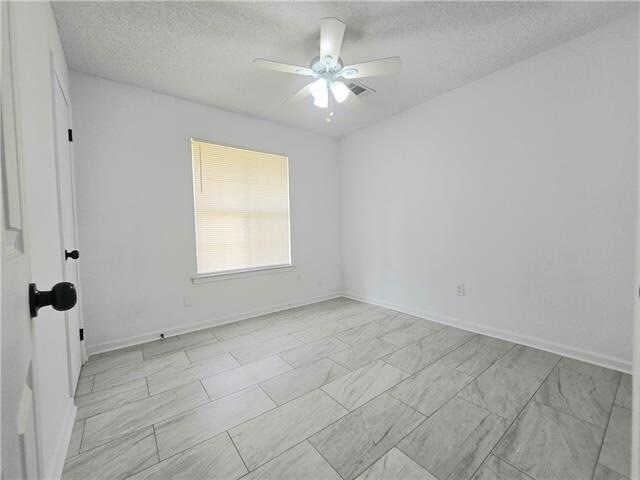 Photo - 207 S Park Ln