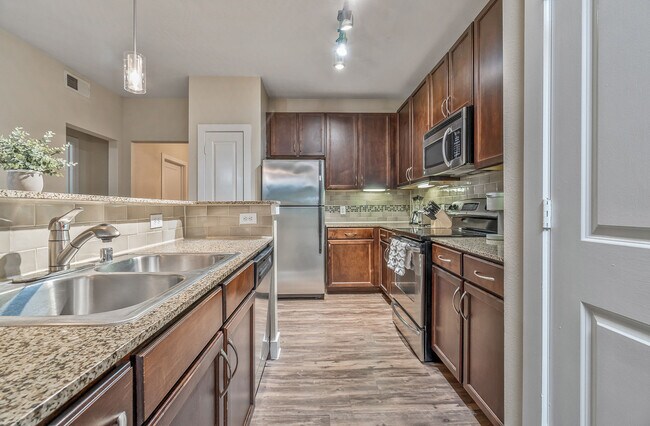 Photo - 13005 Meandering Way Unit ID1018228P