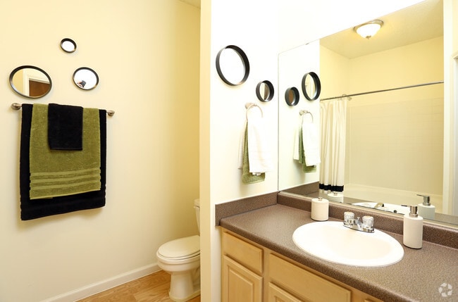 Bathroom - Steeplechase on Maple