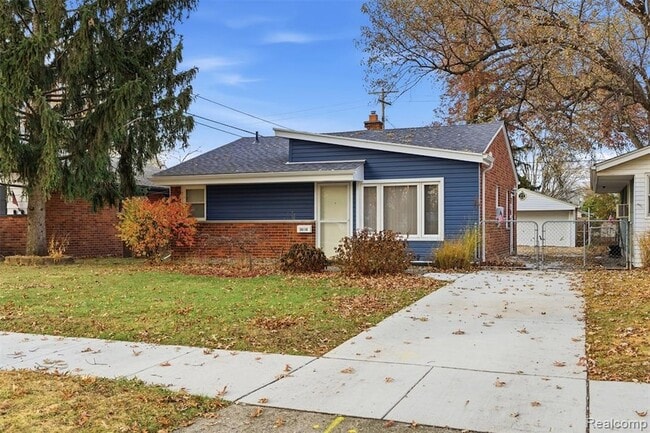 Photo - 25118 Lehigh St