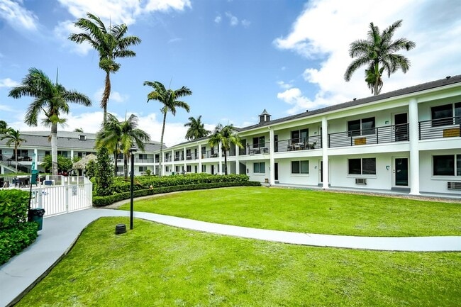 Photo - 1035 Spanish River Rd