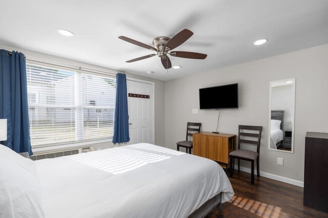 Photo - 6004 5th St Unit SI ID1023129P