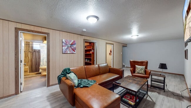 Photo - 1242 Elder St Unit ID1342426P