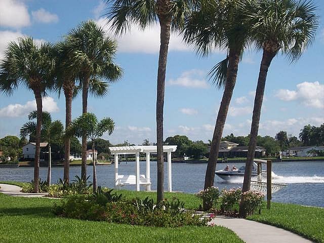 Waterfront View - Snell Isle