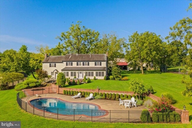 Photo - 1315 Pineville Rd