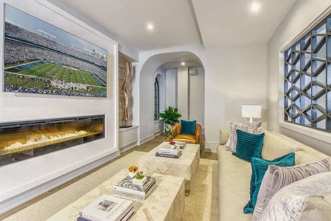 Building Photo - 6915 Endhaven Ln Unit SI ID1344181P