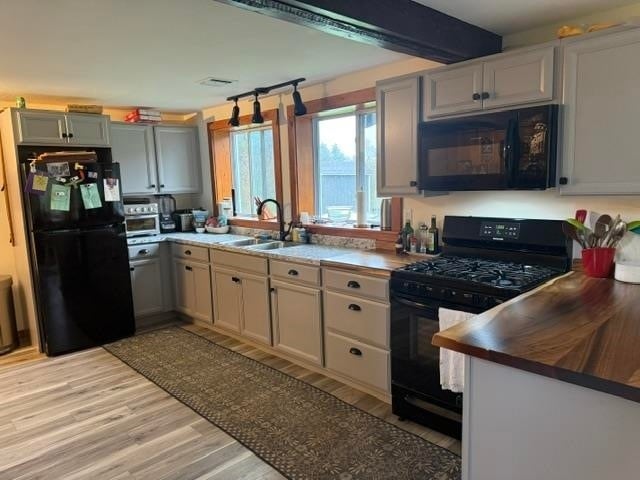 Photo - 426 Landgrove Rd