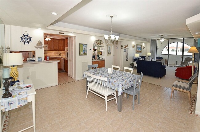 Photo - 5601 Jimmy Buffett Mem Hwy Unit 305S