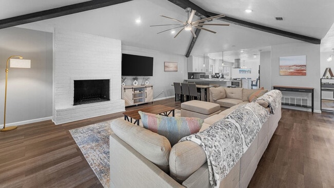 Building Photo - 6314 Senators Dr Unit ID1268430P