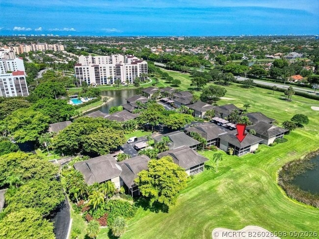 Building Photo - 7644 Elm Ridge Dr Unit 14U