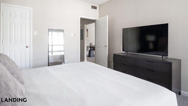 Photo - 2323 Eldridge Pkwy Unit 536