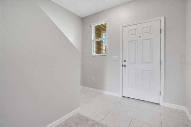 Photo - 1068 Appleton St