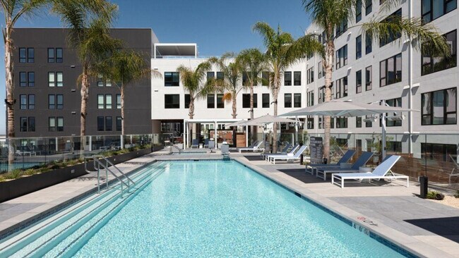 Photo - 110 Constitution Dr Unit ID1266634P