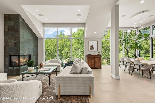 Photo - 552 Mountain Laurel Dr