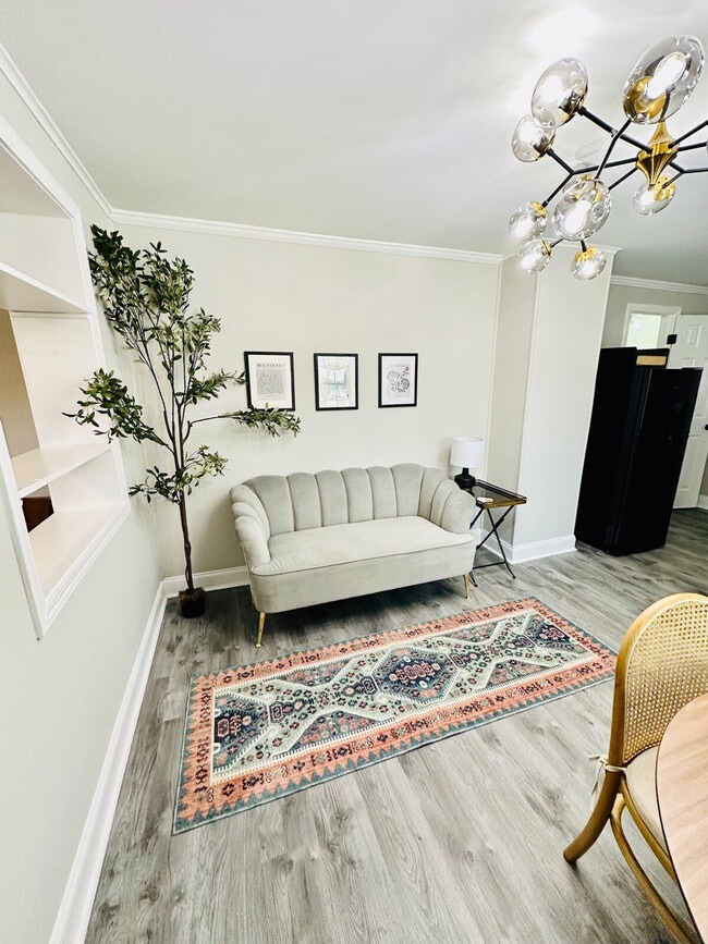 Building Photo - 231 Rogers Ave Unit ID1234784P