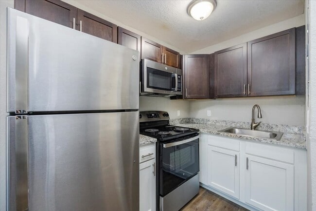 Kitchen - Jade Palms