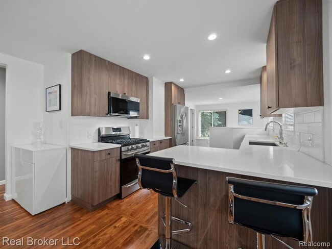 Photo - 1428 Bennaville Ave