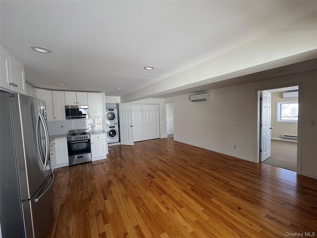 Photo - 505 S Main St