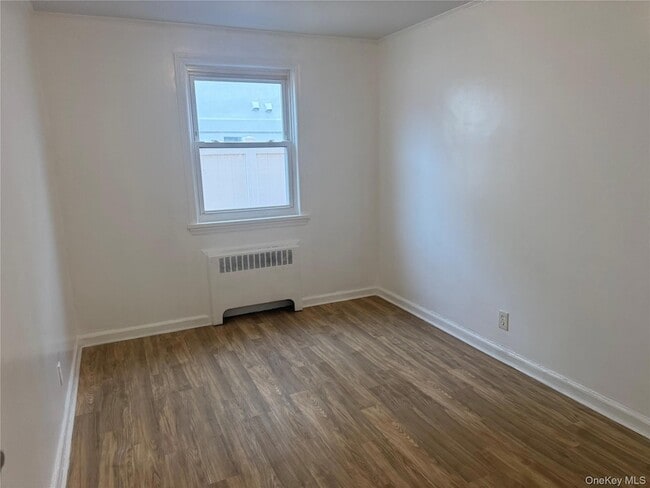 Photo - 646 E Park Ave