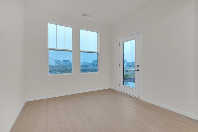 Photo - 668 Switchgrass Wy