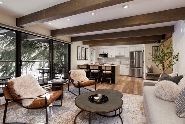 Building Photo - 1034 E Cooper Ave Unit FL2-ID1021495P