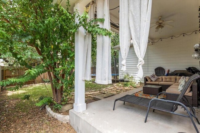 Photo - 3512 Shellcastle Ln