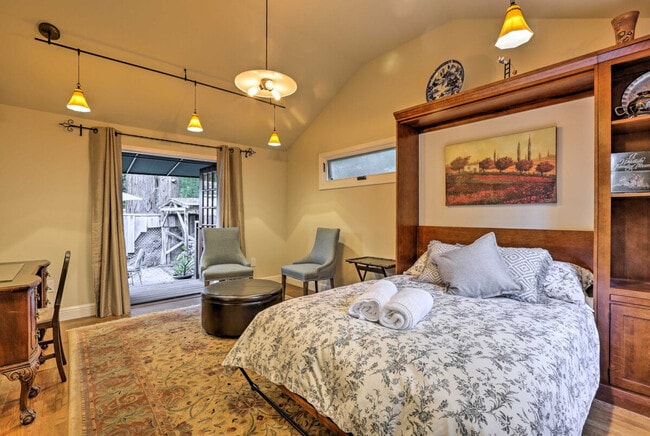 Building Photo - 1942 Cno. A Los Cerros Unit ID1305245P