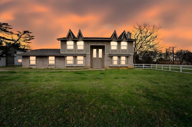 Photo - 6925 Calender Rd Unit A