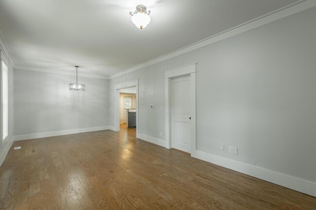 Photo - 671 Tremont Pl