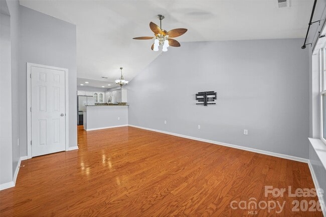 Photo - 2052 Shady Pond Dr