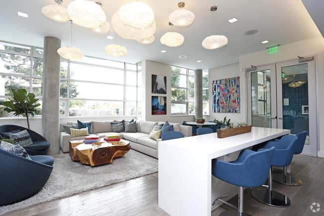 The Lounge - The Dwight