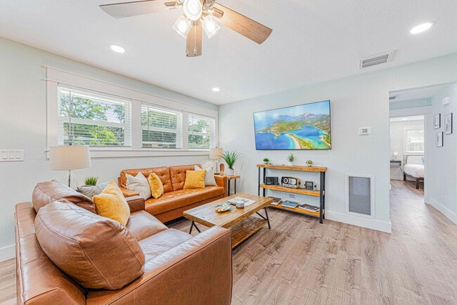 Photo - 22 Waynel Cir SE Unit SI ID1502064P