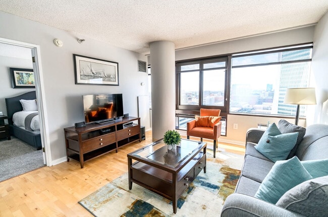 Building Photo - 127 Greyrock Pl Unit SI FL16-ID1050389P